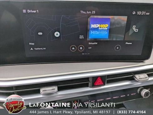 Certified 2025 Kia Sorento SX FWD image 24