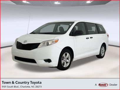 Used 2013 Toyota Sienna L w/ Towing Pkg