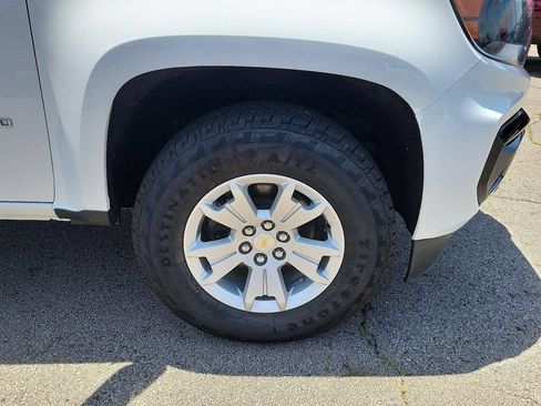 Used 2022 Chevrolet Colorado LT w/ Fleet Safety Package AWD/4WD image 7