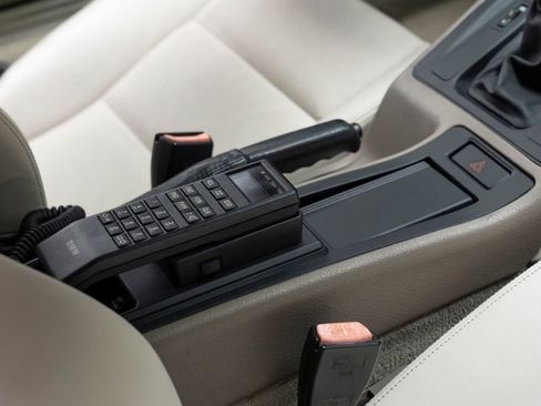 Used 1992 BMW 850i RWD image 31