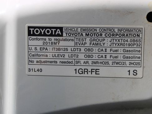 Used 2018 Toyota 4Runner SR5 image 28