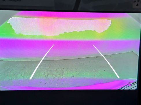 Used 2018 Tesla Model 3 RWD image 19