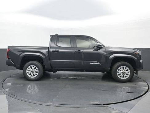 New 2026 Toyota Tacoma SR5 w/ SR5 Upgrade Package image 2