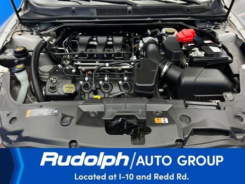 Used 2018 Ford Taurus SE image 20