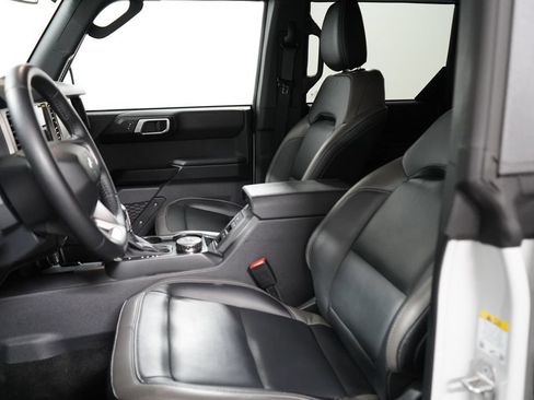 New 2026 Ford Bronco Outer Banks AWD/4WD image 21