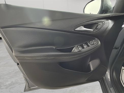 Used 2021 Buick Encore GX Preferred w/ Sport Touring Package image 29