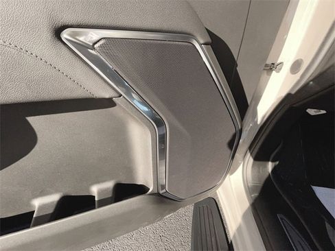 New 2026 GMC Sierra 3500 SLE w/ SLE Value Package image 24