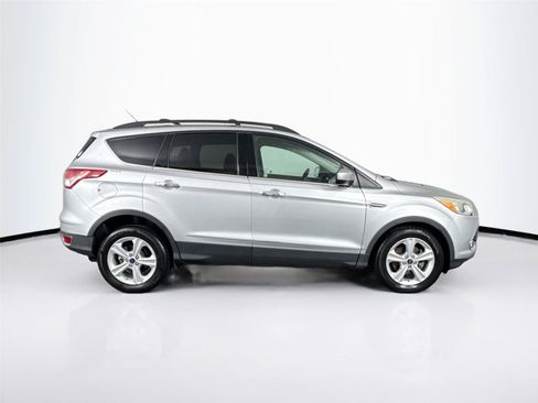 Used 2014 Ford Escape SE w/ Equipment Group 201A FWD image 10