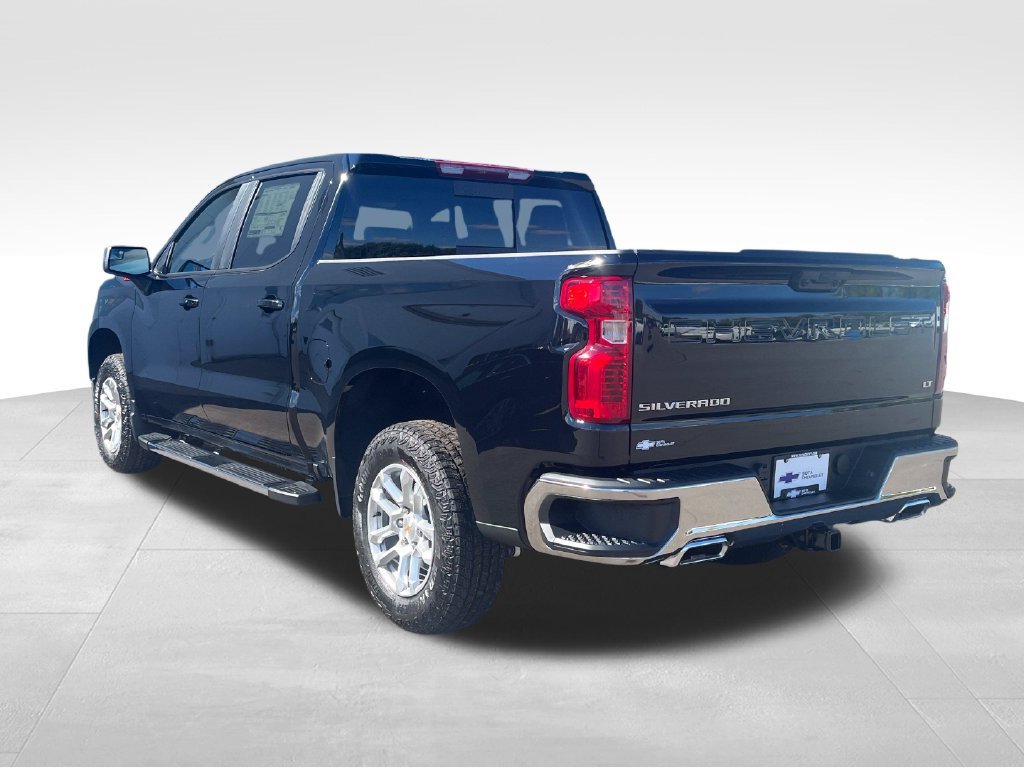 New 2026 Chevrolet Silverado 1500 LT w/ Z71 Off-Road Package AWD/4WD image 3