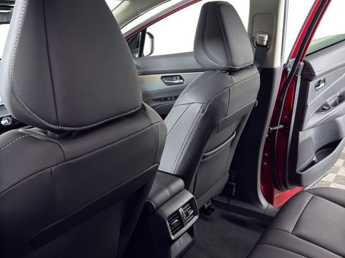 Certified 2025 Nissan Murano SL AWD/4WD image 24