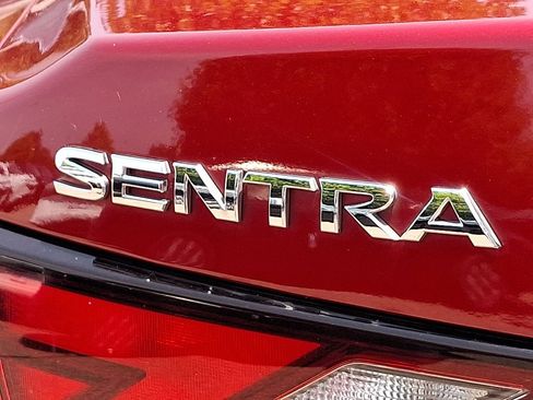 Used 2021 Nissan Sentra SV FWD image 32