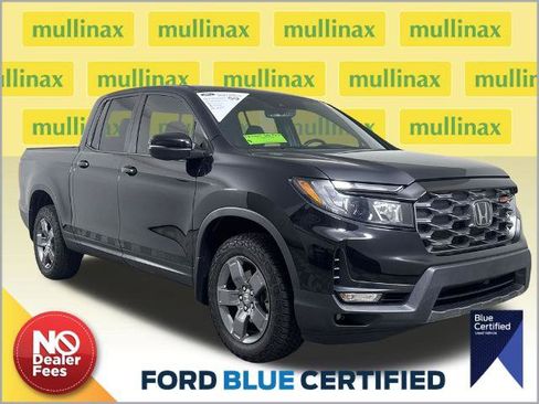 Used 2025 Honda Ridgeline TrailSport image 1