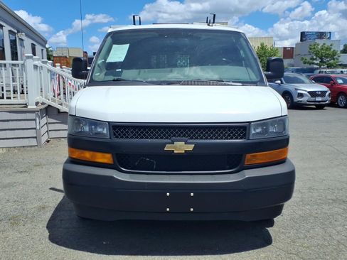 Used 2022 Chevrolet Express 2500 Extended w/ Driver Convenience Package RWD image 2