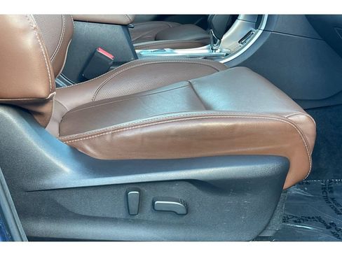 Used 2022 Subaru Ascent Touring image 23