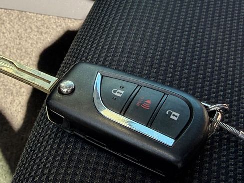 Used 2025 Toyota RAV4 LE image 21