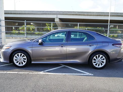 Used 2023 Toyota Camry LE FWD image 2