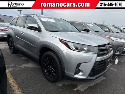 Certified 2019 Toyota Highlander SE