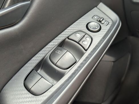 Used 2025 Nissan Sentra S FWD image 17