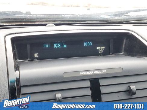 Used 2011 Ford Escape Limited w/ Class II Trailer Tow Pkg image 18