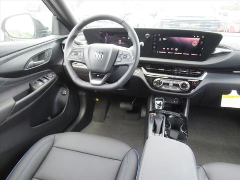 New 2026 Buick Envista Sport Touring w/ Convenience I Package FWD image 13