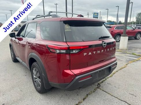 Used 2024 Nissan Pathfinder SV AWD/4WD image 6