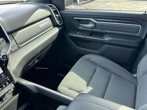 Used 2023 RAM 1500 Big Horn AWD/4WD image 32
