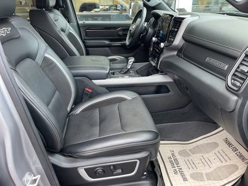 Used 2022 RAM 1500 Laramie image 11