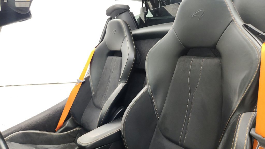 Used 2019 McLaren 570S Spider RWD image 35