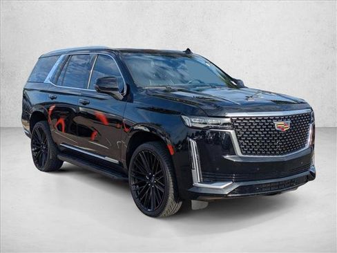 Used 2023 Cadillac Escalade Premium Luxury AWD/4WD image 3