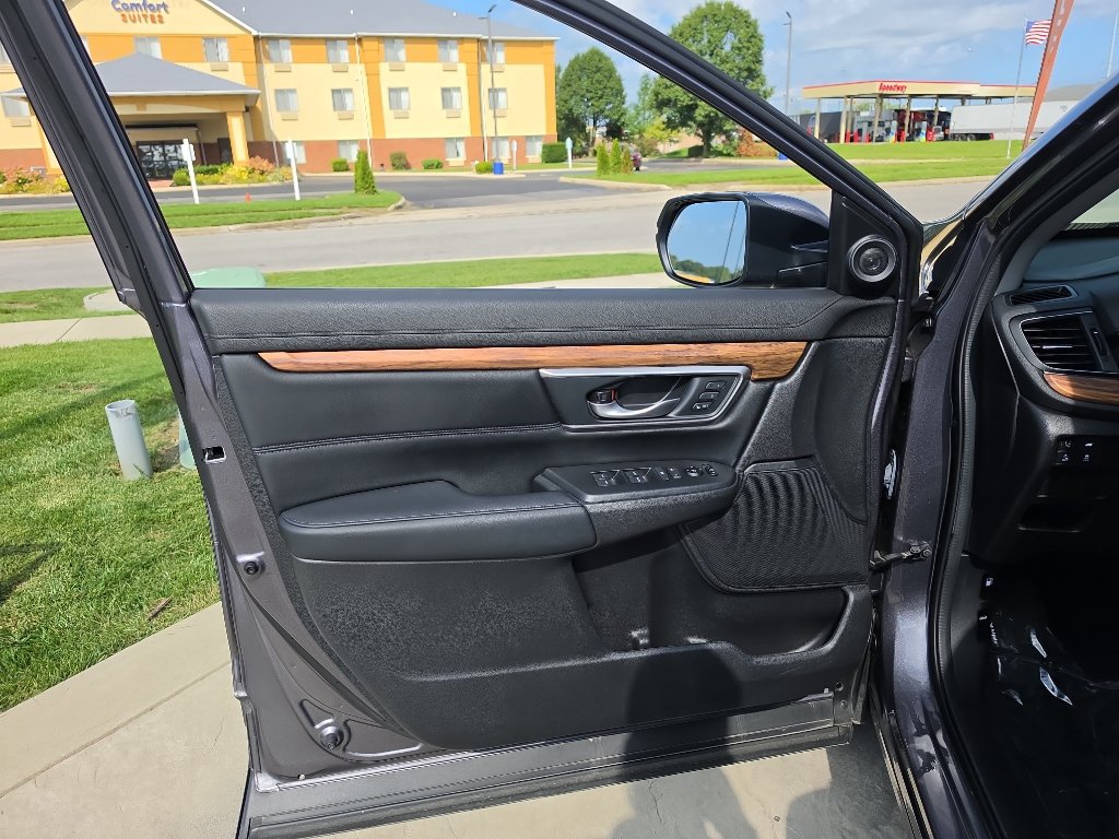 Used 2021 Honda CR-V Touring image 21
