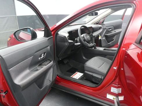 New 2026 Nissan Kicks SV image 9