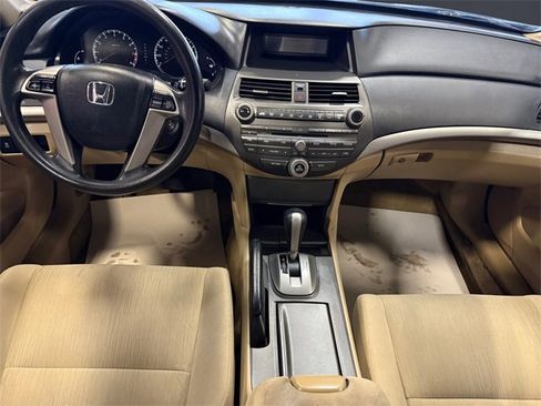 Used 2012 Honda Accord LX image 10