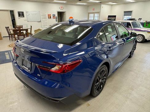 Used 2026 Toyota Camry SE w/ Convenience Package image 28
