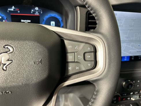 New 2025 Ford Bronco Badlands image 32