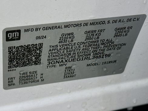 Used 2024 Chevrolet Equinox LT AWD/4WD image 12