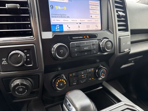 Used 2019 Ford F150 XLT w/ Equipment Group 302A Luxury AWD/4WD image 7