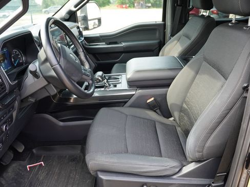 Used 2022 Ford F150 XLT w/ Equipment Group 302A High AWD/4WD image 4