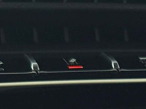 New 2025 Jeep Grand Cherokee Limited w/ Trailer Tow Package image 34