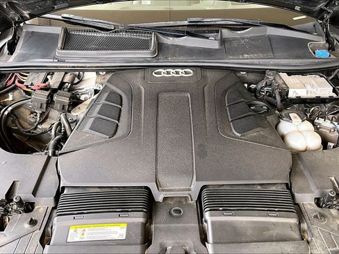 Used 2019 Audi Q7 3.0T Prestige w/ Prestige Package AWD/4WD image 30