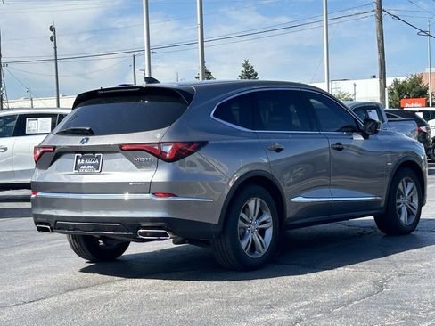 Used 2022 Acura MDX SH-AWD image 2