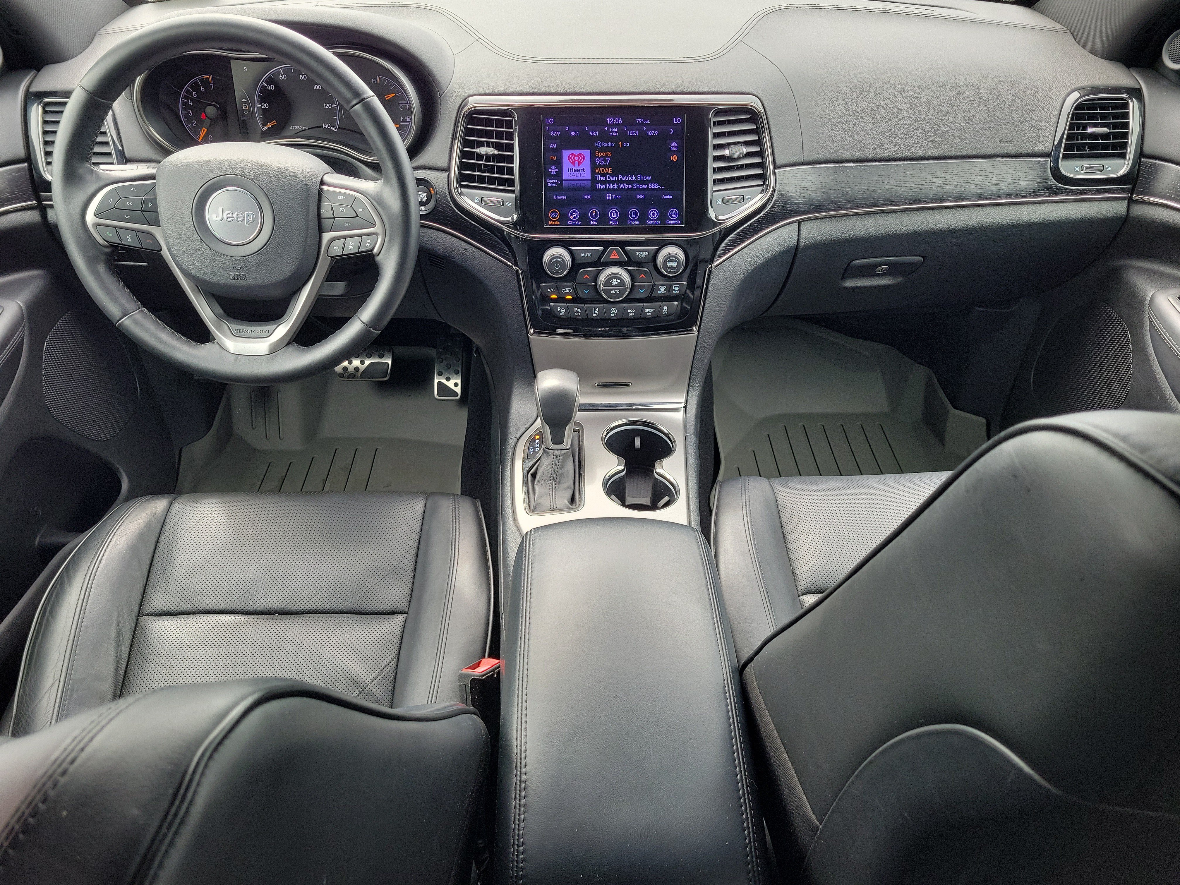 Used 2020 Jeep Grand Cherokee High Altitude AWD/4WD image 15