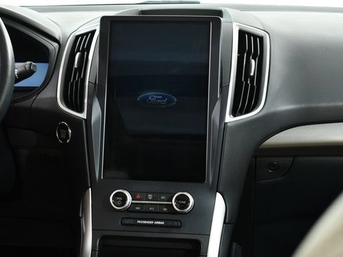 Used 2023 Ford Edge SEL w/ Convenience Package AWD/4WD image 9