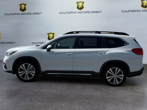 Used 2022 Subaru Ascent Limited w/ Technology Package AWD/4WD image 2