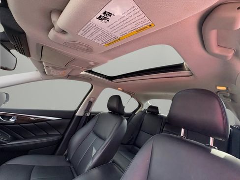 Used 2018 INFINITI Q50 Luxe w/ Essential Package (3.0T Luxe) image 19