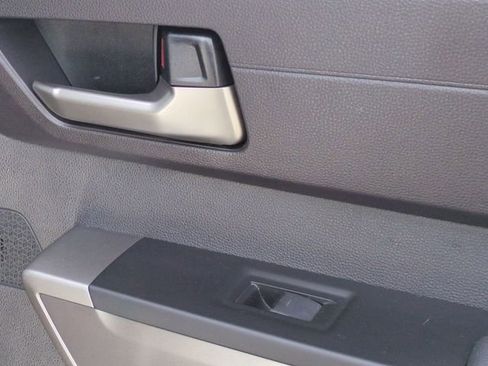 Used 2023 Toyota Tundra SR5 w/ SR5 Premium Package image 33