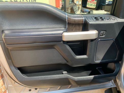 Used 2020 Ford F250 Lariat w/ Chrome Package AWD/4WD image 23