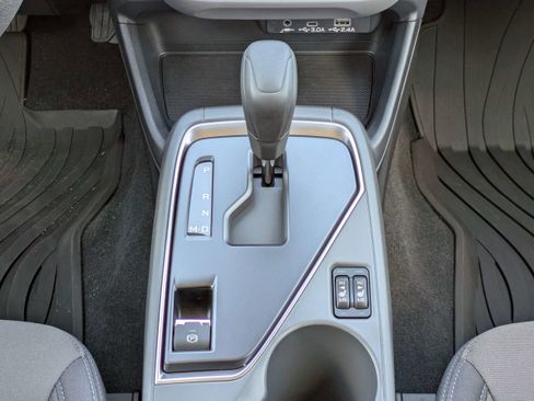 Certified 2025 Subaru Crosstrek 2.0i Premium image 19