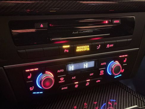 Used 2014 Audi RS 7 Prestige image 37