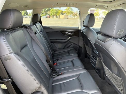 Used 2023 Audi Q7 3.0T Premium Plus image 31