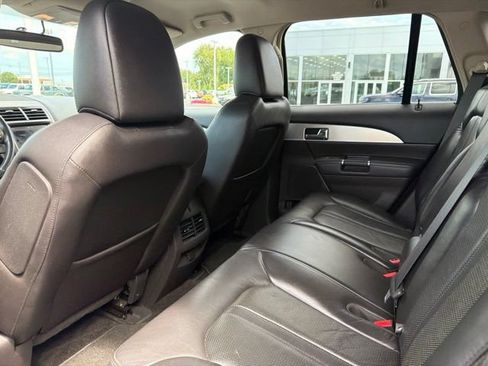 Used 2012 Lincoln MKX FWD image 35